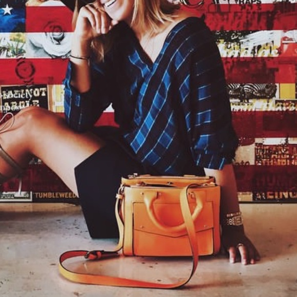 Zara shear long sleeve navy checkered top - Picture 2 of 2